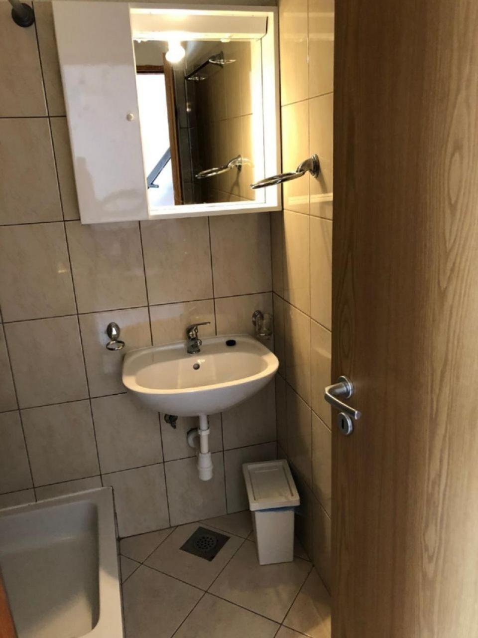 Apartments Domagoj - On The Beach Lukovo Šugarje Εξωτερικό φωτογραφία
