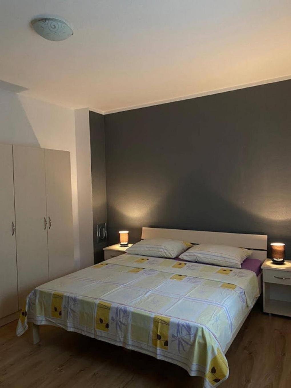 Apartments Domagoj - On The Beach Lukovo Šugarje Εξωτερικό φωτογραφία
