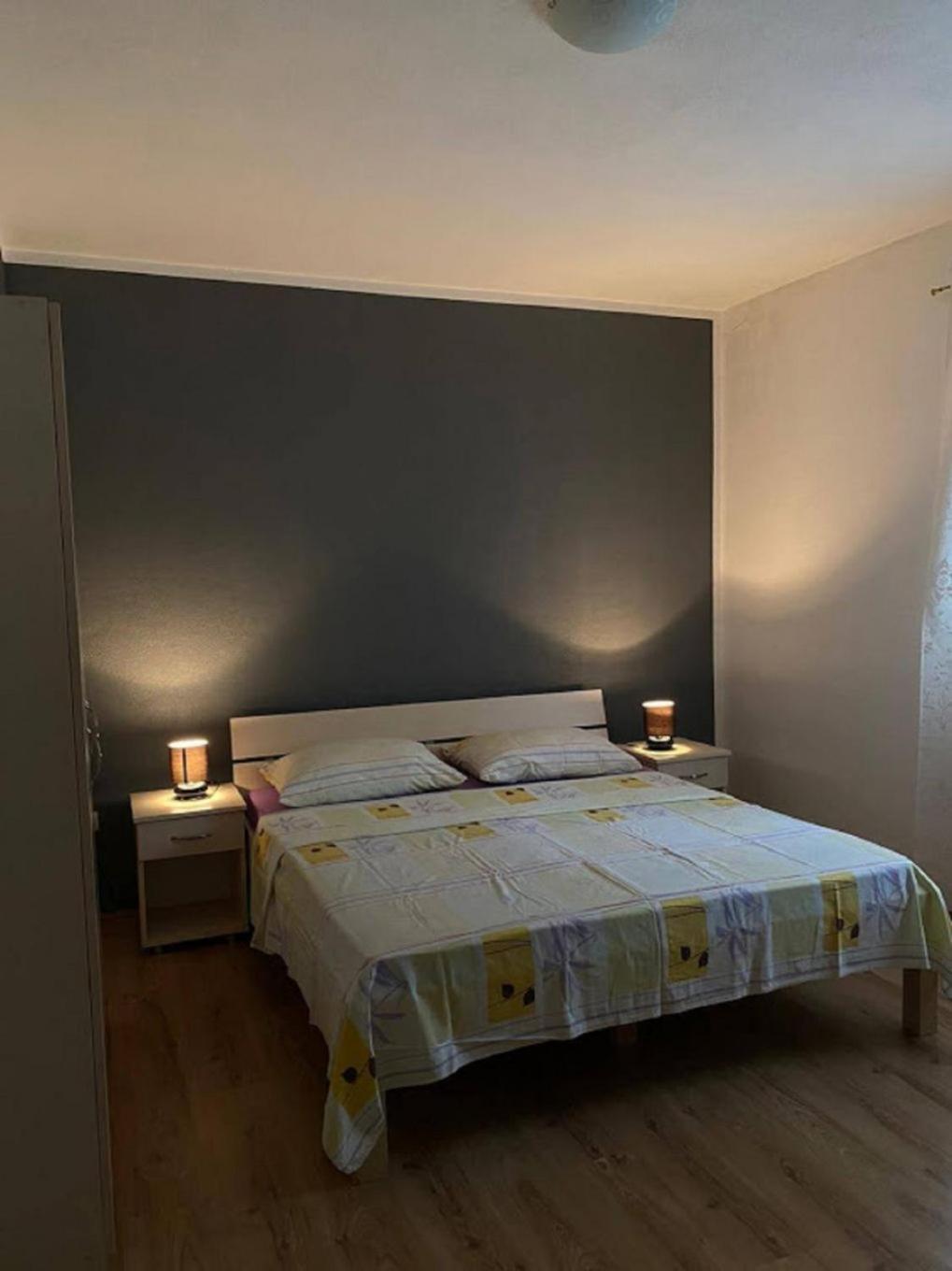 Apartments Domagoj - On The Beach Lukovo Šugarje Εξωτερικό φωτογραφία